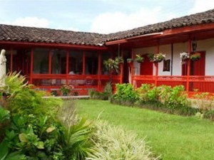 Interior de la Posada de Las Nubes    Fuente: posadasturisticasdecolombia.com